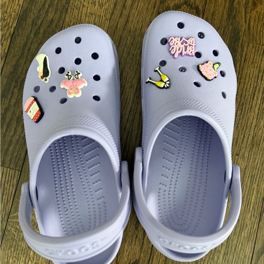 CROCS Light Purple - Picture 2 of 4